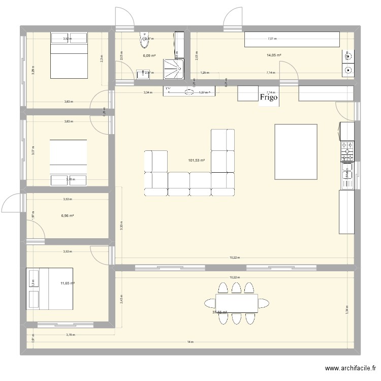 F2 et studio. Plan de 11 pièces et 130 m2