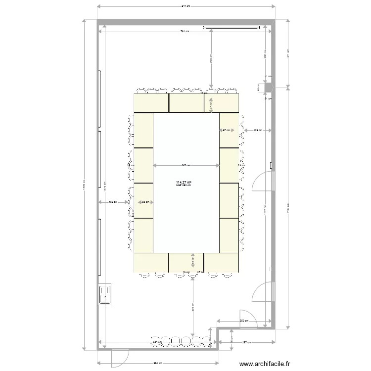 Salle de r&eacute;union am&eacute;nag&eacute;. Plan de 0 pièce et 0 m2