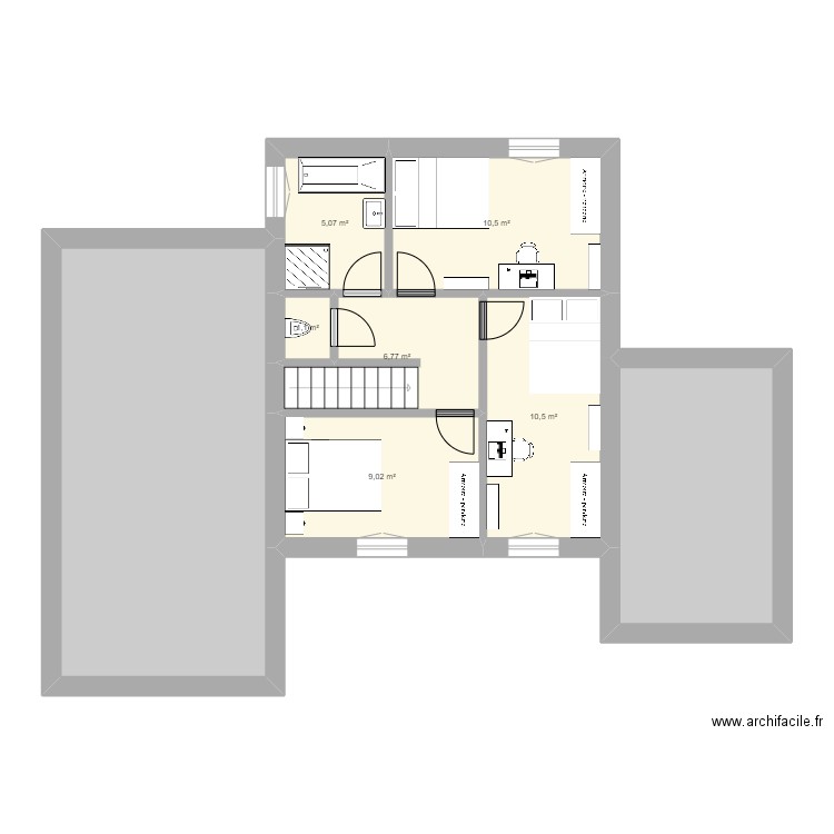 Maison étage. Plan de 8 pièces et 91 m2