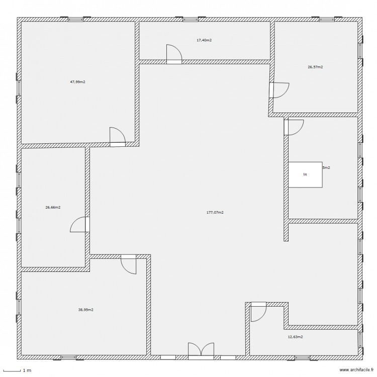 grande maison. Plan de 0 pièce et 0 m2