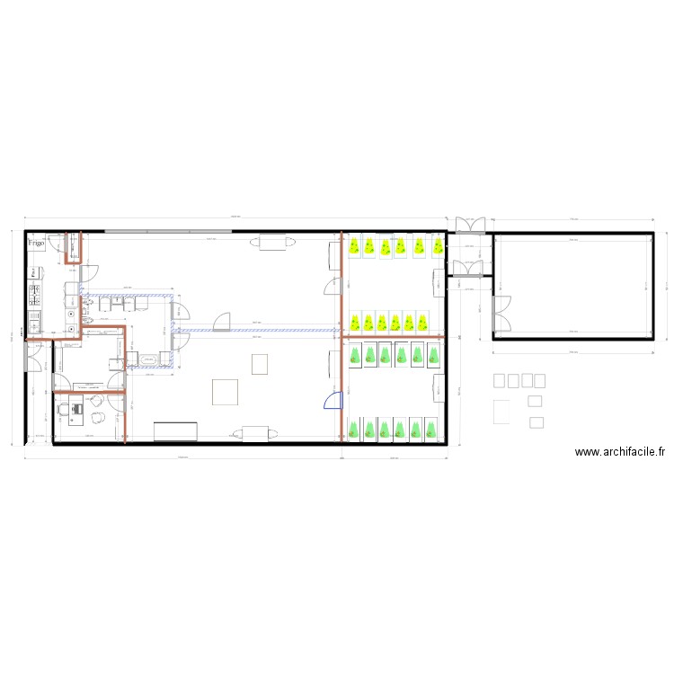 creche 13 avec bureau intérieur et entrée façade. Plan de 0 pièce et 0 m2