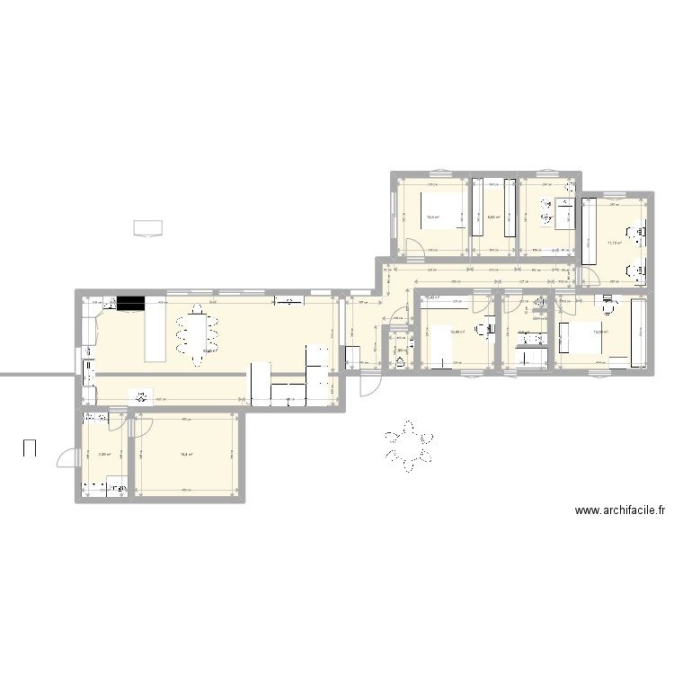 Maison1. Plan de 12 pièces et 162 m2