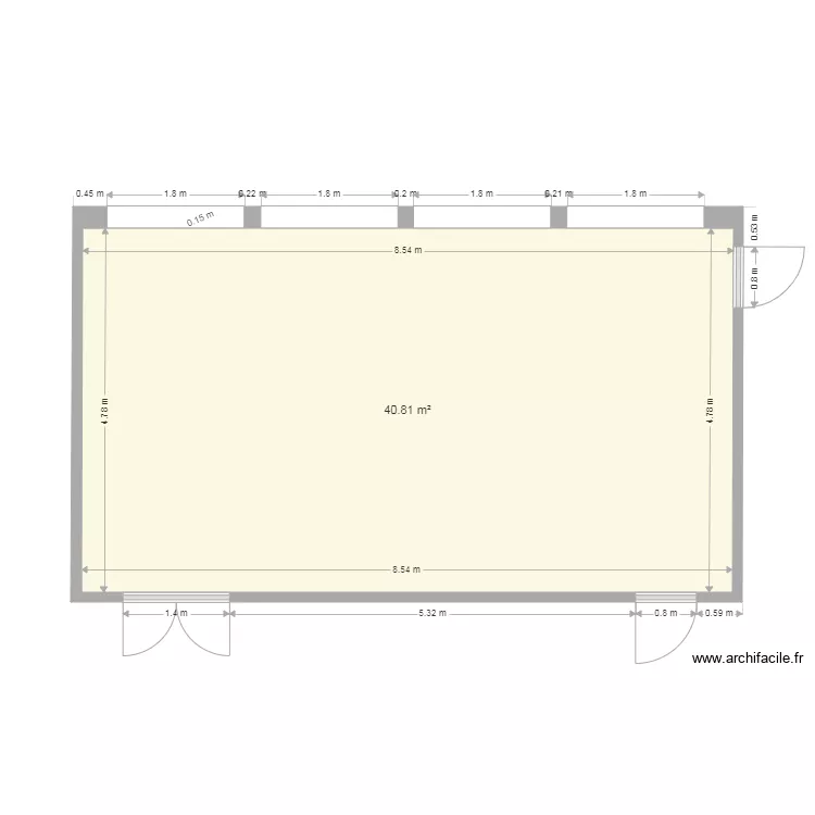 salle de r&eacute;unions nue. Plan de 