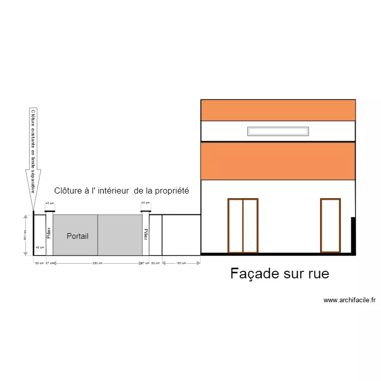 Cl&ocirc;ture int&eacute;rieur de la propri&eacute;t&eacute;. Plan de 