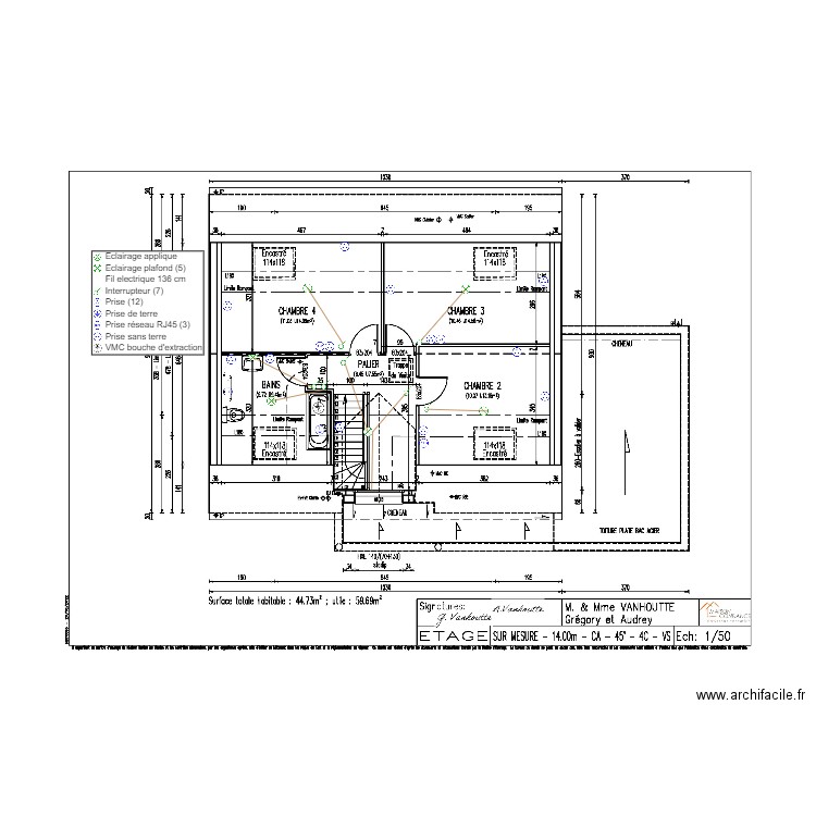 VANHOUTTE R+1. Plan de 0 pièce et 0 m2