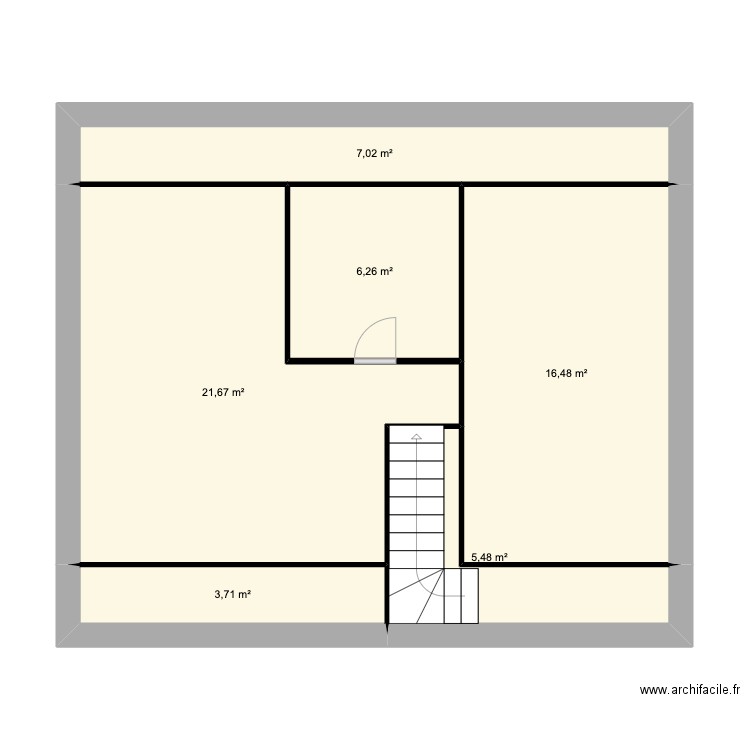 Rez de chaussée. Plan de 6 pièces et 61 m2