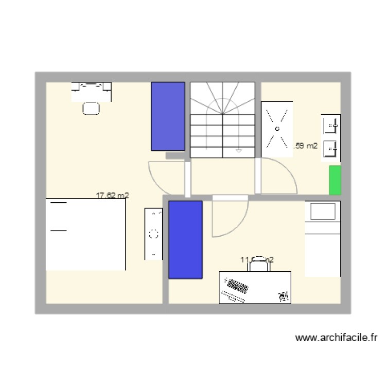 premier &eacute;tage petite maison. Plan de 0 pièce et 0 m2