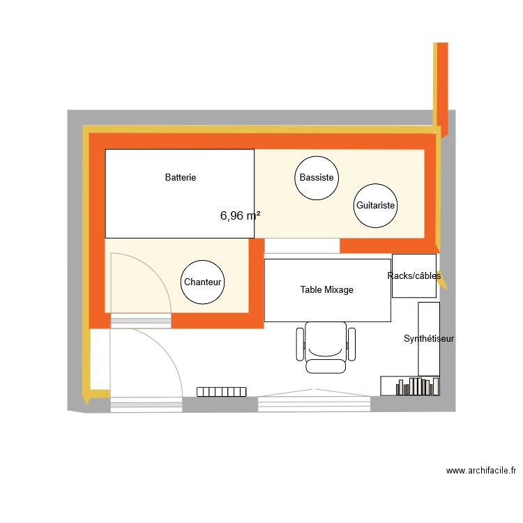 Dépendance Kernoues. Plan de 1 pièce et 7 m2