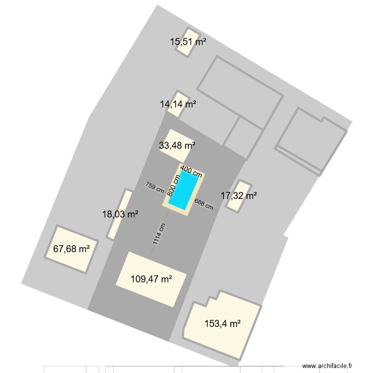 Plan de Masse V2. Plan de 8 pièces et 429 m2