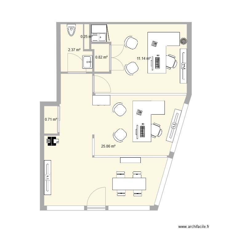 Commerce. Plan de 0 pièce et 0 m2