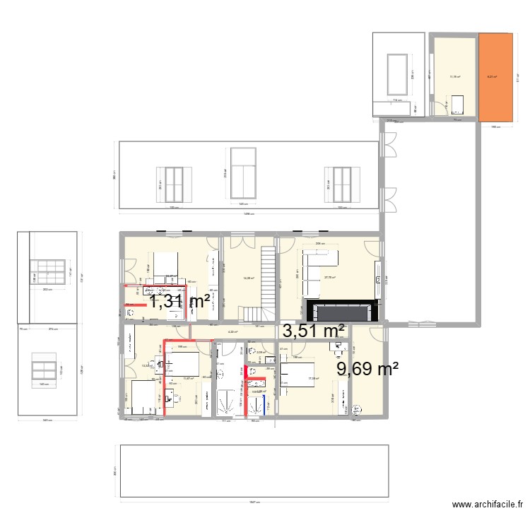 casa. Plan de 9 pièces et 123 m2