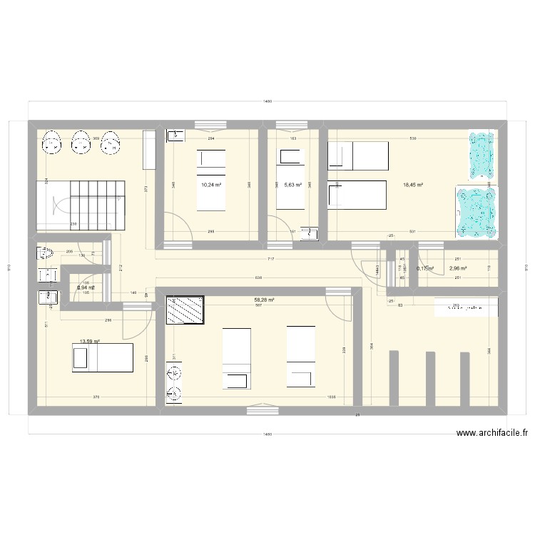 etage. Plan de 10 pièces et 110 m2