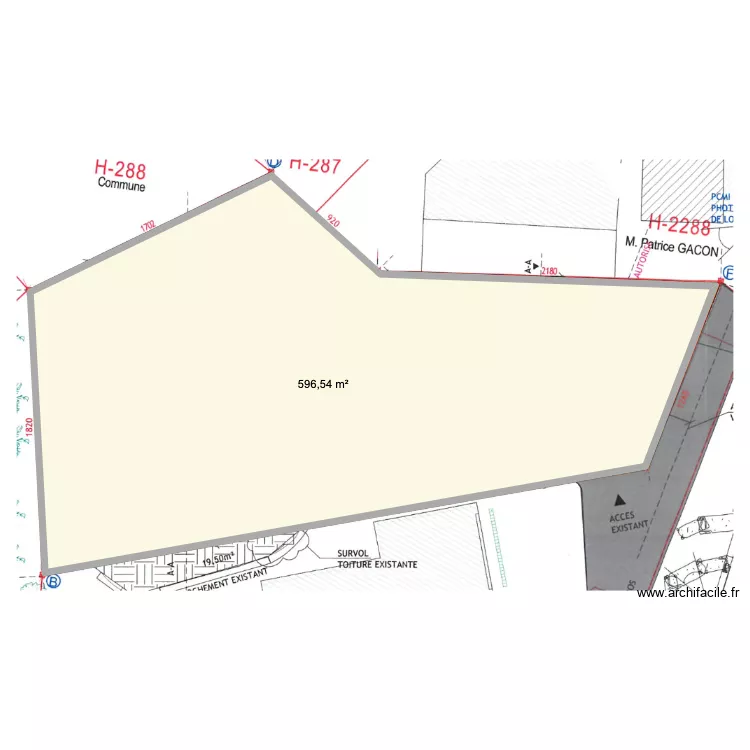NEW CHALET TERRAIN. Plan de 1  et 597 m²