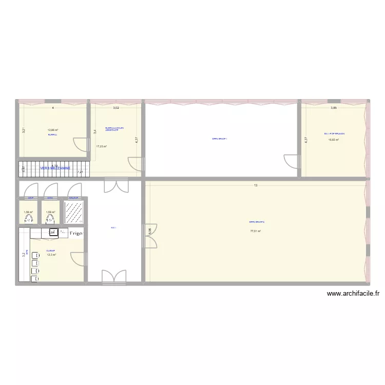 BUREAU EVRY COURCOURONNES. Plan de 7  et 140 m²