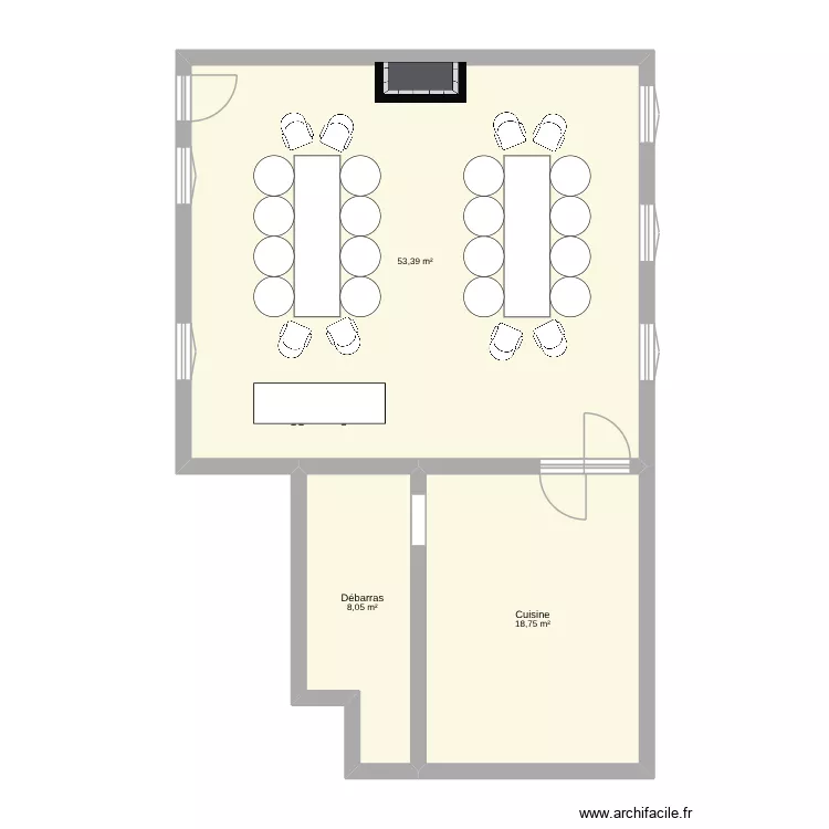 Salle château des oisifs. Plan de 3 et 80 m² Salle château des oisifs. Plan de 3 et 80 m²