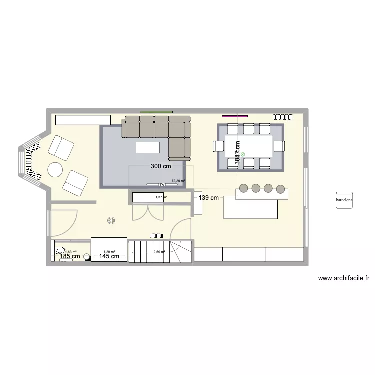 Querbes N1 meubl&eacute;. Plan de 5 Pièces et 81 m²