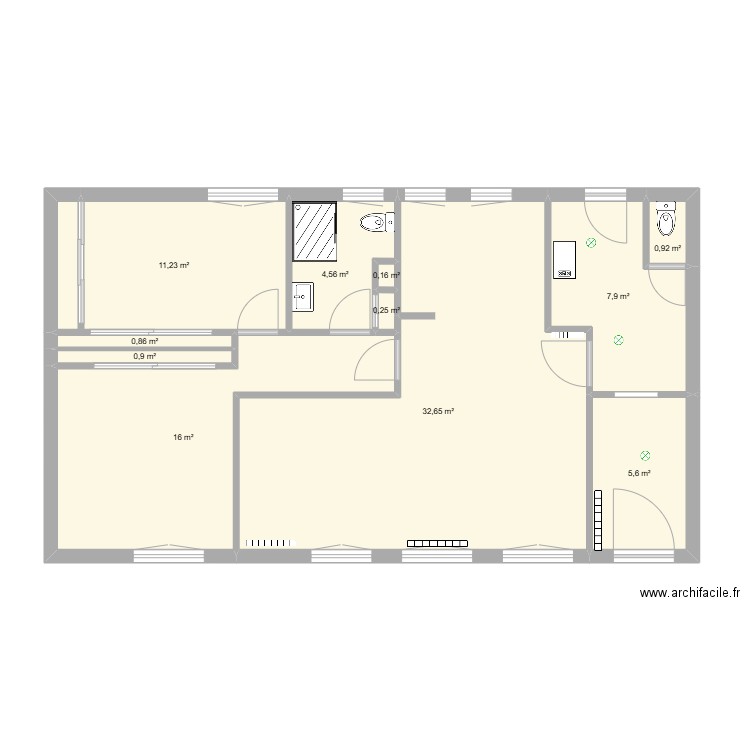 CHATEAU DES CERF. Plan de 11 pièces et 81 m2