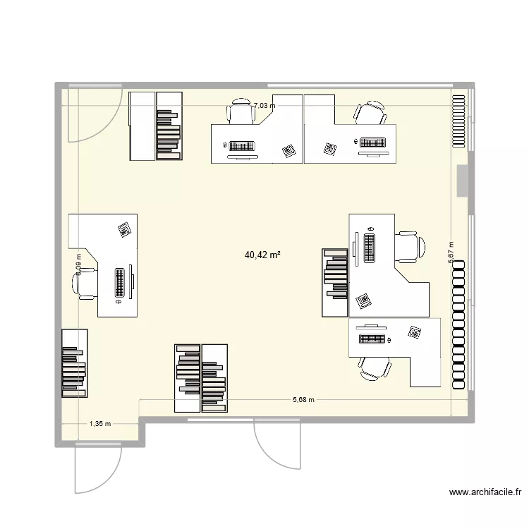 bureau CDQ 1. Plan de 1 pièce et 40 m²