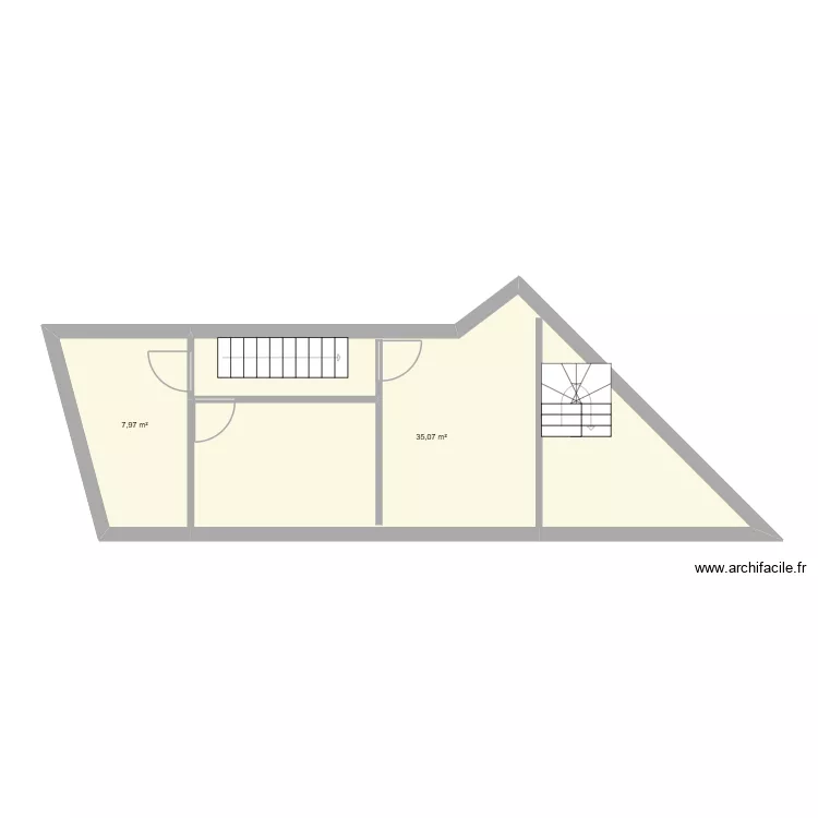 11 bis 1er. Plan de 2  et 43 m²