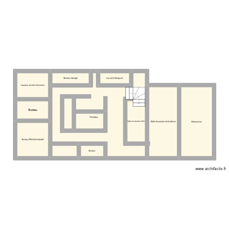 trelazé. Plan de 11 pièces et 59 m2