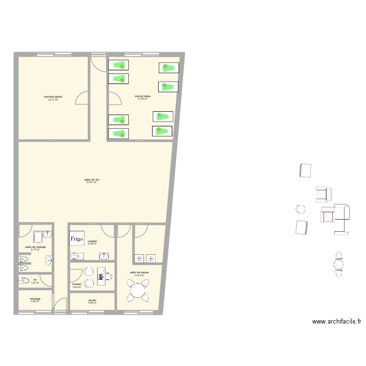 creche bohain. Plan de 10 pièces et 142 m2