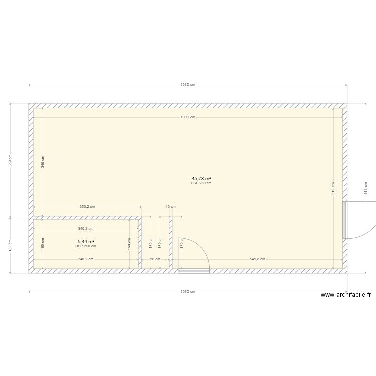 Salle doutre actuel. Plan de 2 pièces et 51 m2
