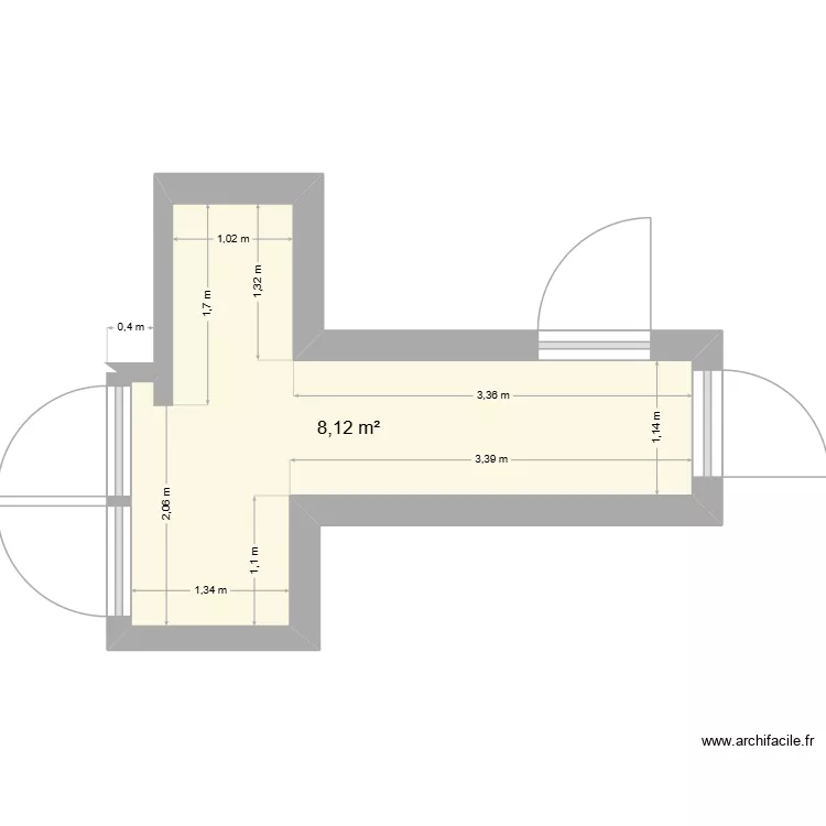 COULOIR ET PLACARD. Plan de 1  et 8 m²