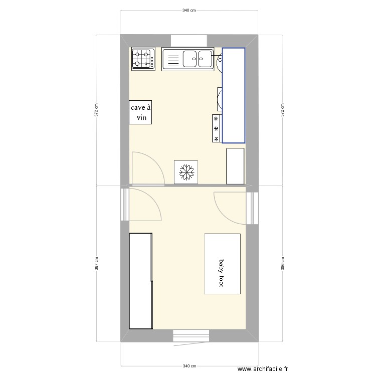 Aménagement buanderie et garage avec fenêtre. Plan de 0 pièce et 0 m2