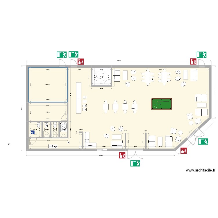 plan introuvable. Plan de 8 pièces et 231 m2