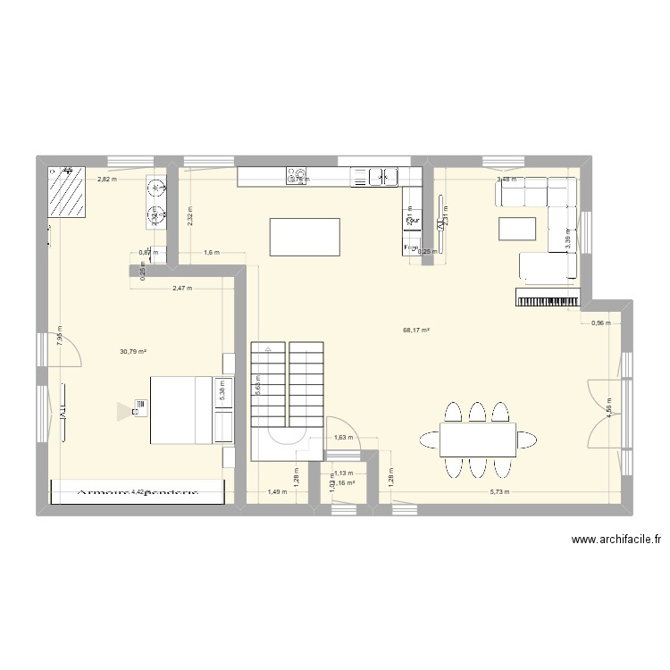 maison. Plan de 3 pièces et 100 m2