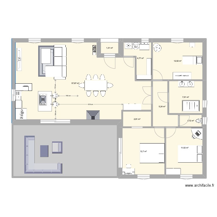 Maison. Plan de 11 pièces et 151 m2