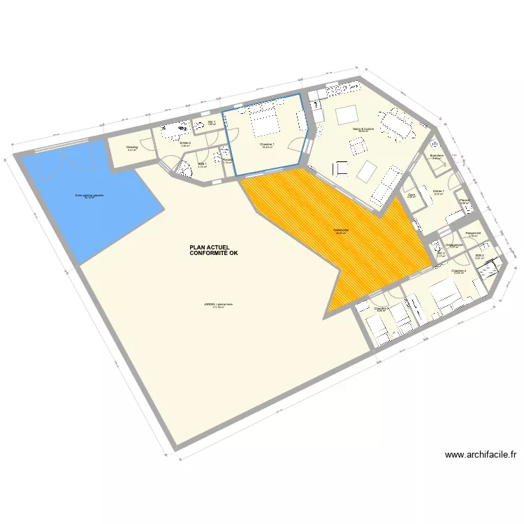Bois plage travaux avec terrasse. Plan de 