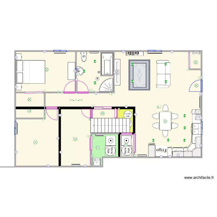  Plan bas 4 et demi avec bain. Plan de 