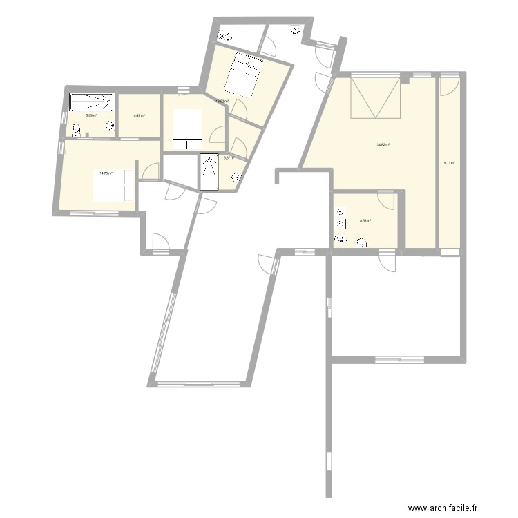 Tréméoc. Plan de 8 pièces et 101 m2