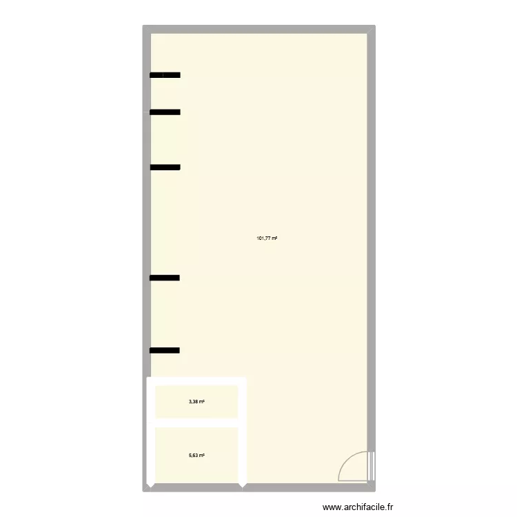 Restaurant. Plan de 3 et 111 m² Restaurant. Plan de 3 et 111 m²