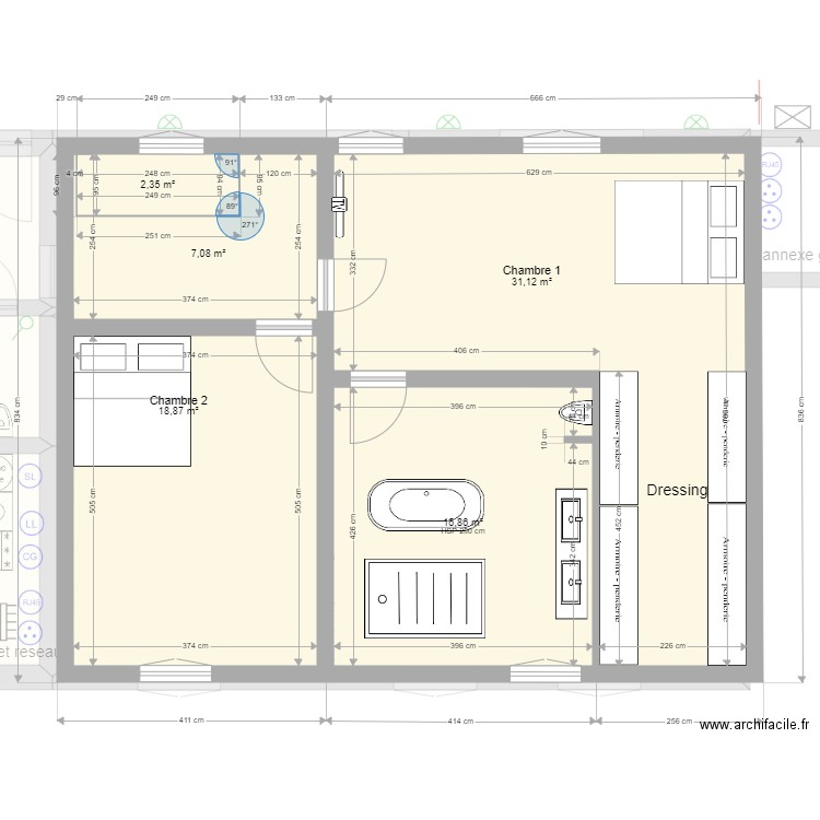 rez électricité. Plan de 16 pièces et 333 m2