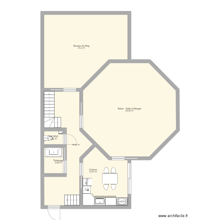 Maison. Plan de 6 pièces et 112 m2