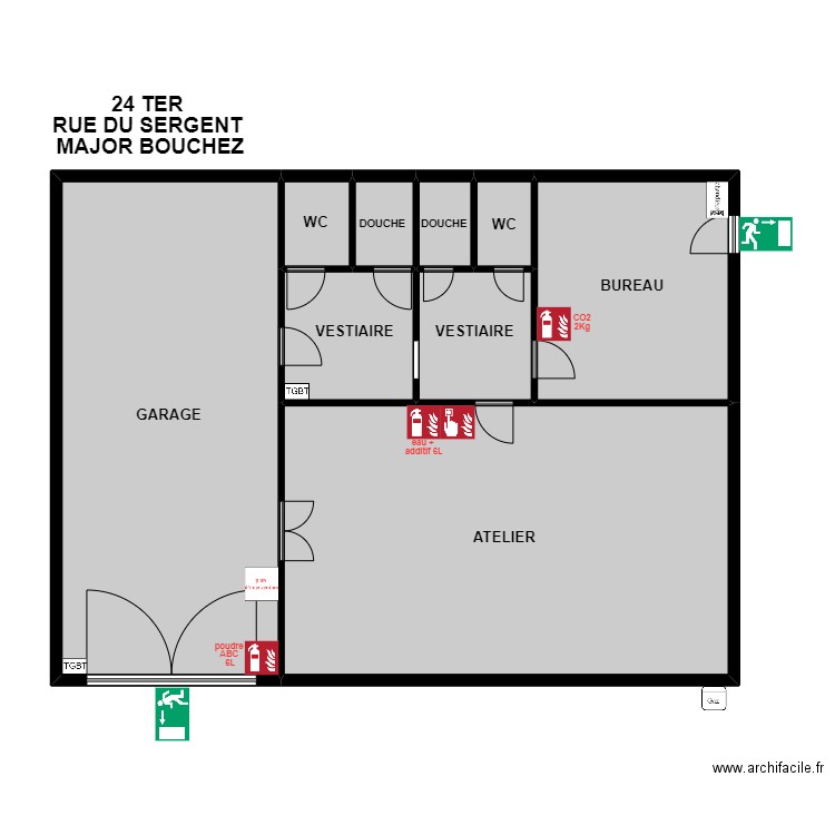 PRE PRO. Plan de 9 pièces et 177 m2