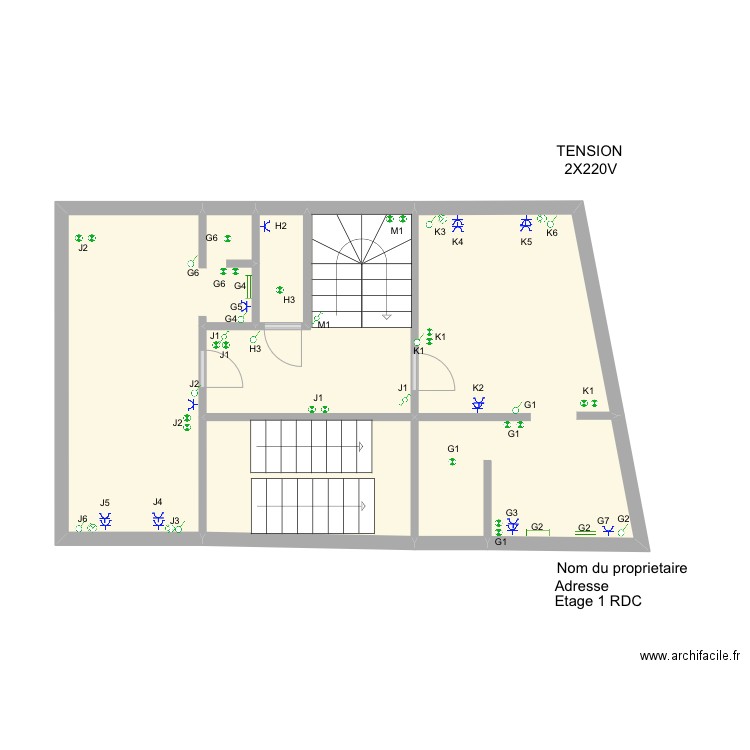 RDC ET1. Plan de 5 pièces et 43 m2