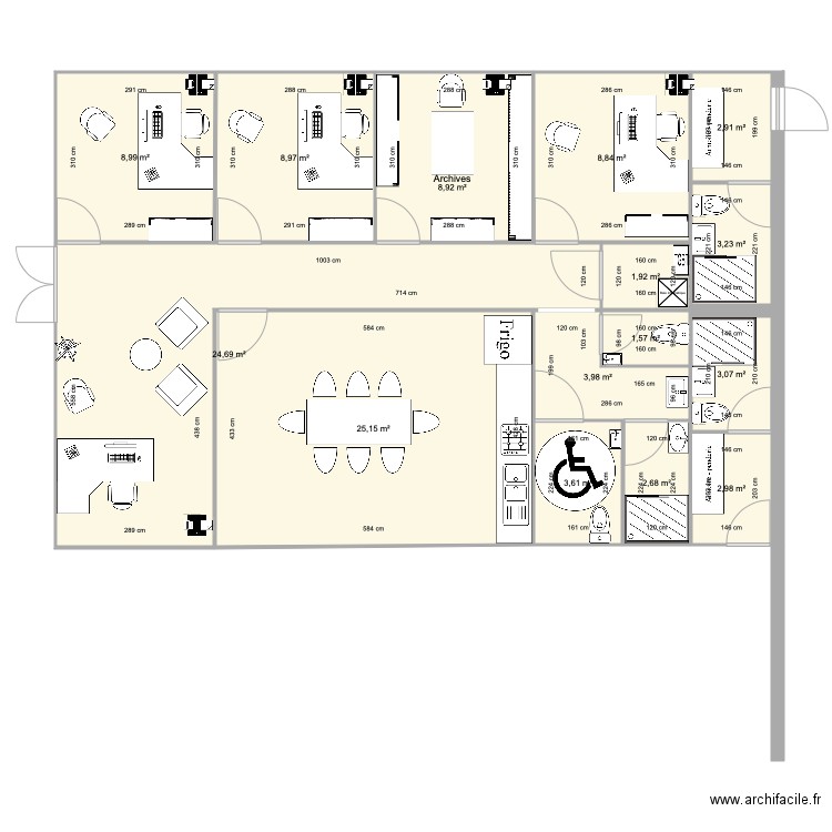 Bureaux 100m2 modifié  avec vestiaire atelier  imprimante. Plan de 15 pièces et 112 m2