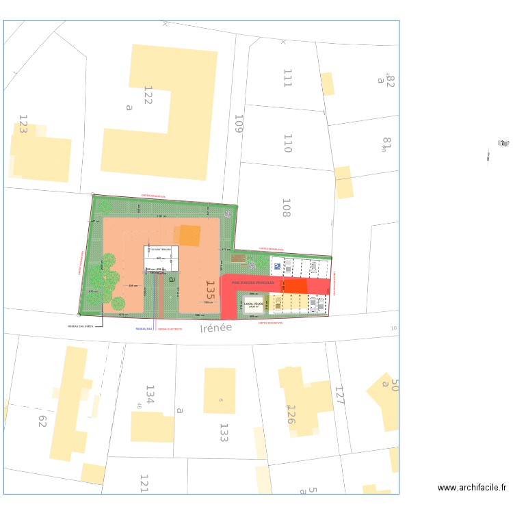 SCENARIO 5. Plan de 4 pièces et 701 m2