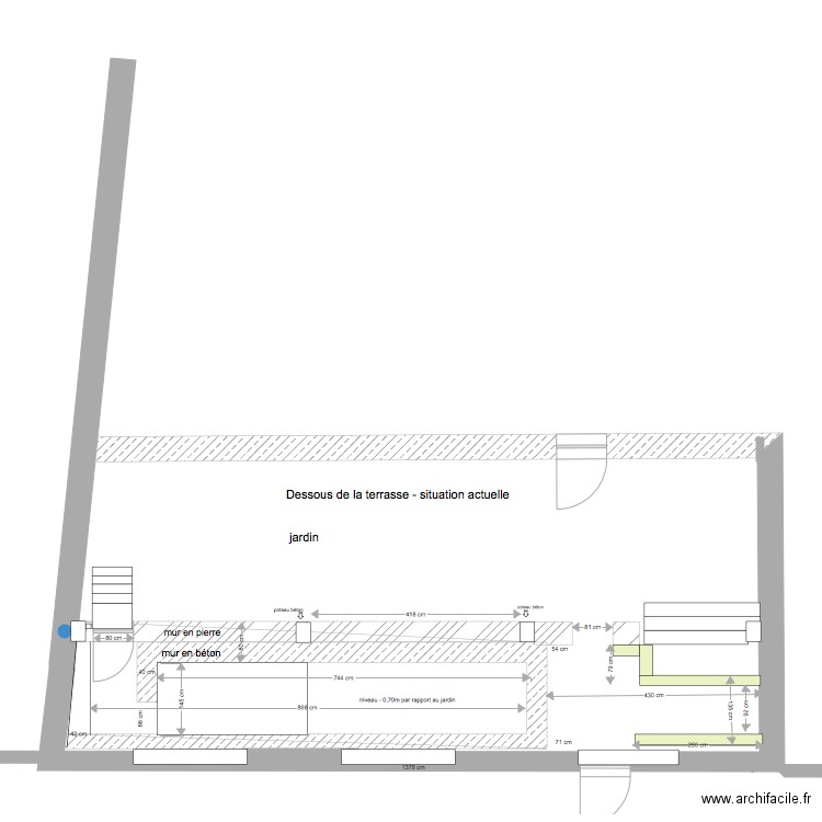 dessous de terrasse situation actuelle. Plan de 0 pièce et 0 m2