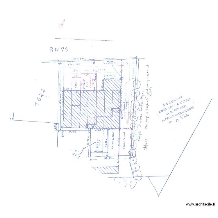 1ER ESSAI AVEC PLAN EN DESSOUS. Plan de 0 pièce et 0 m2