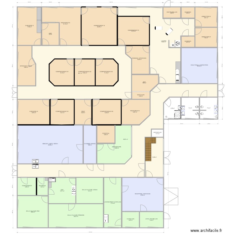 Implantation10. Plan de 45 pièces et 759 m2