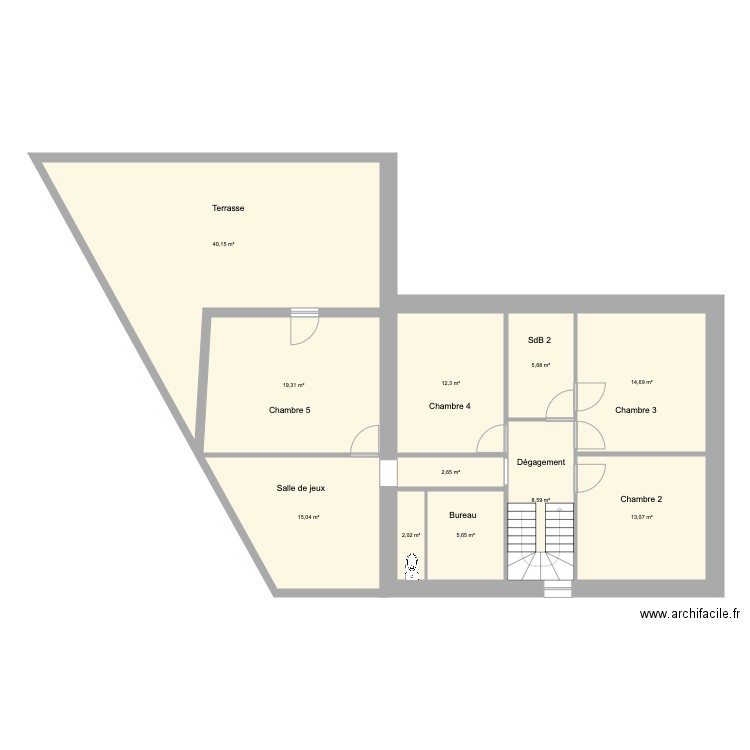 Saint Nic 1er étage. Plan de 11 pièces et 139 m2