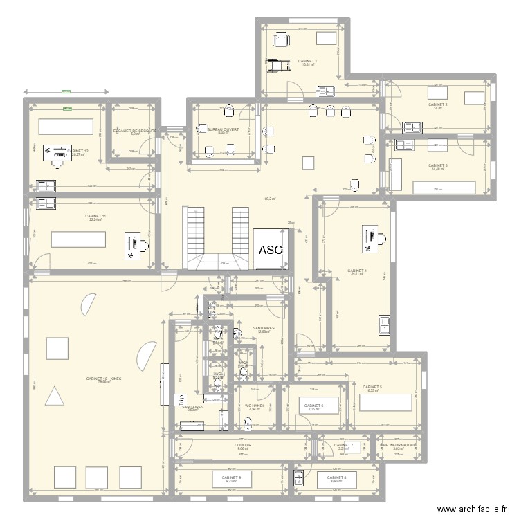 espace santé premier étage . Plan de 23 pièces et 363 m2