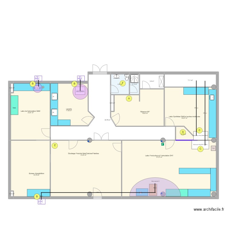 Labo A - travaux amenagement. Plan de 16 pièces et 261 m2