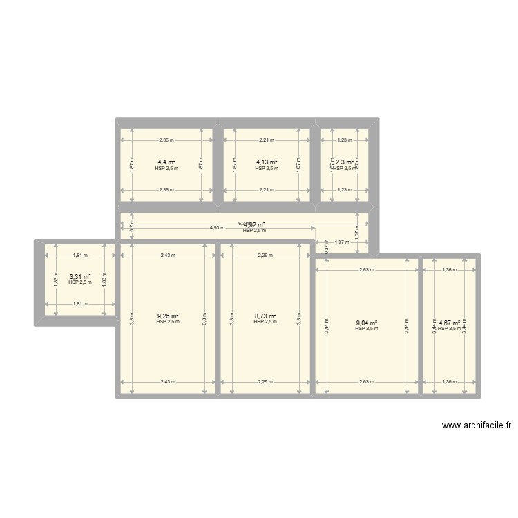 ART. Plan de 9 pièces et 51 m2