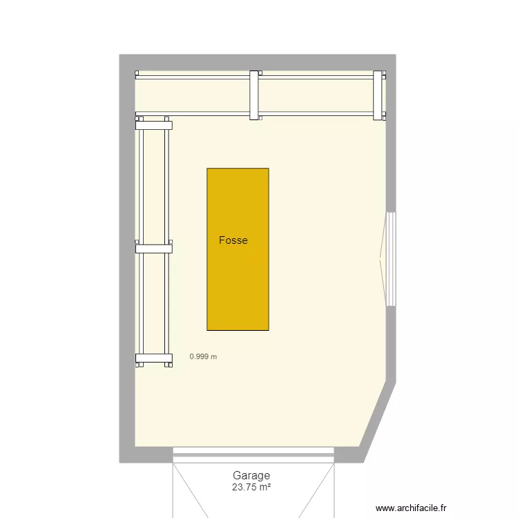 Garage avec &eacute;tag&egrave;res vue de dessus. Plan de 