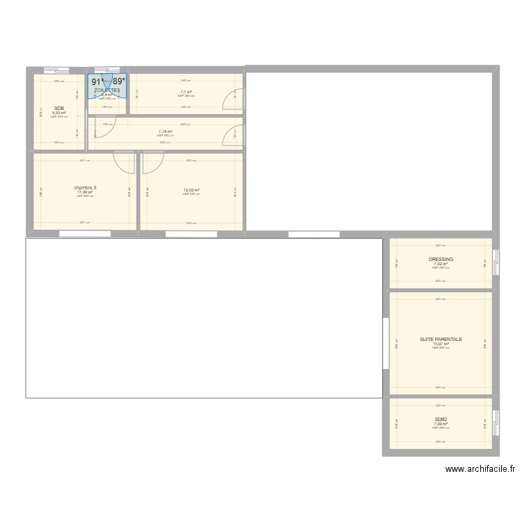 maison en L 1. Plan de 9 pièces et 79 m2